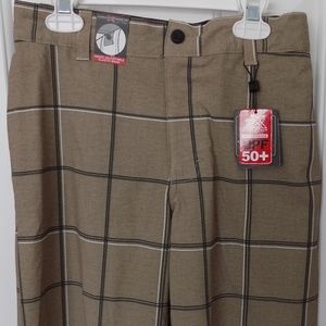 ZERO XPOSUR Magnum Performance Skate SHORTS - SAND